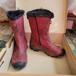 Women's keen winter/snow boots wine red